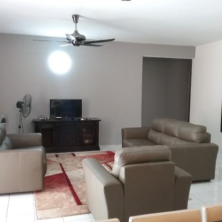 Anjung Homestay Sepang Dış mekan fotoğraf